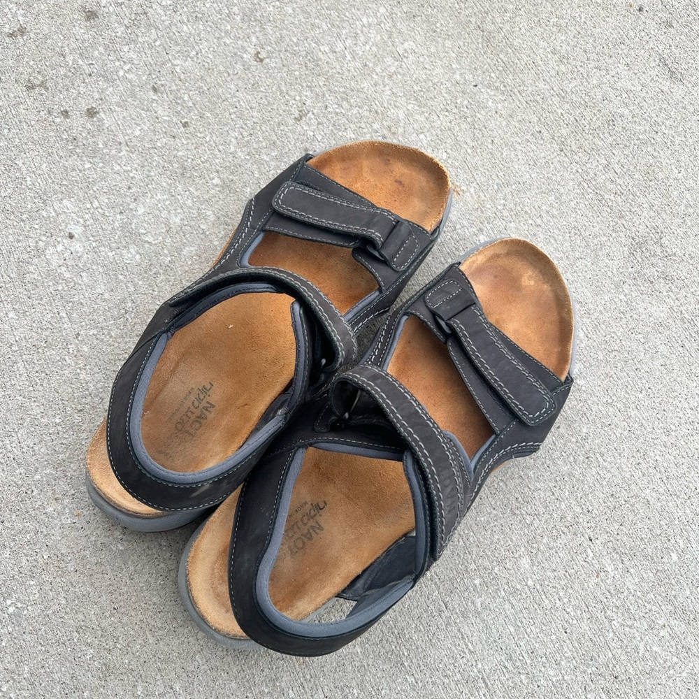 Naot Active Flow Black Leather Sport Sandals men's Size 46/ US 13- 13,5